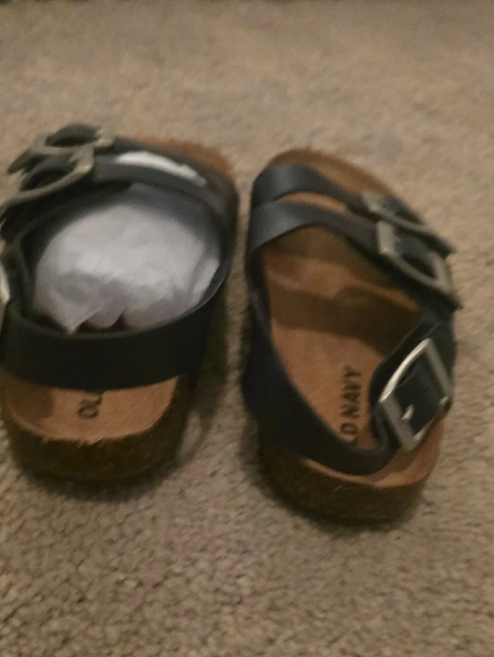 Old Navy cushioned secure footbed